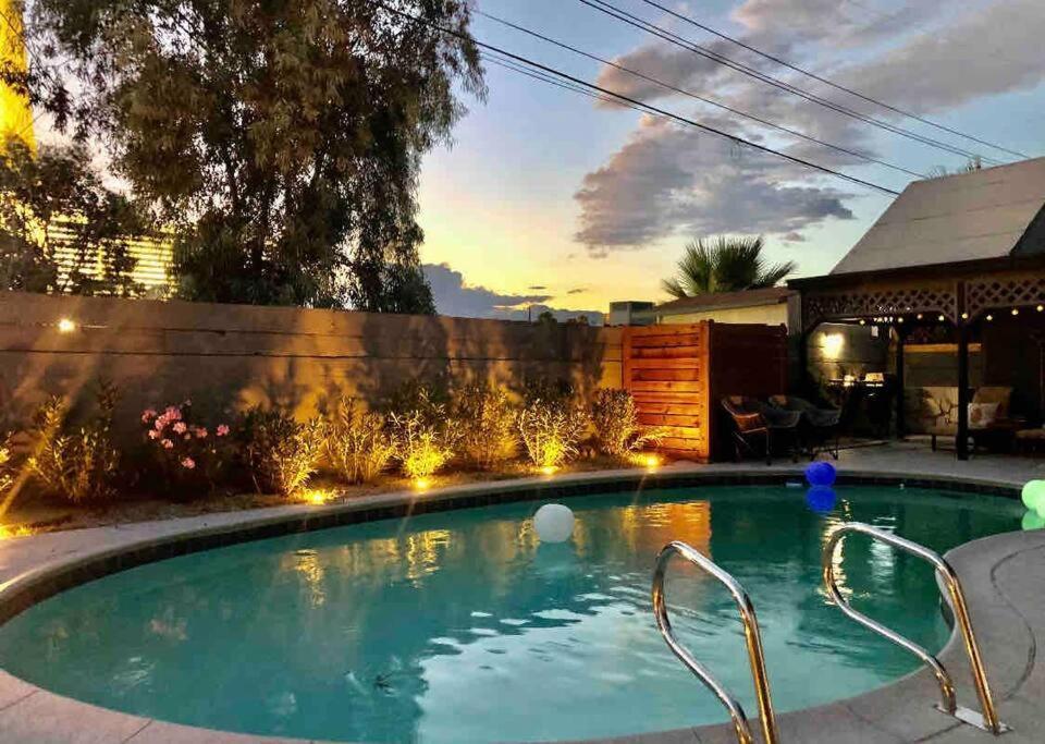 5 Mins Drive To Strip Conventioncenter House /pool *